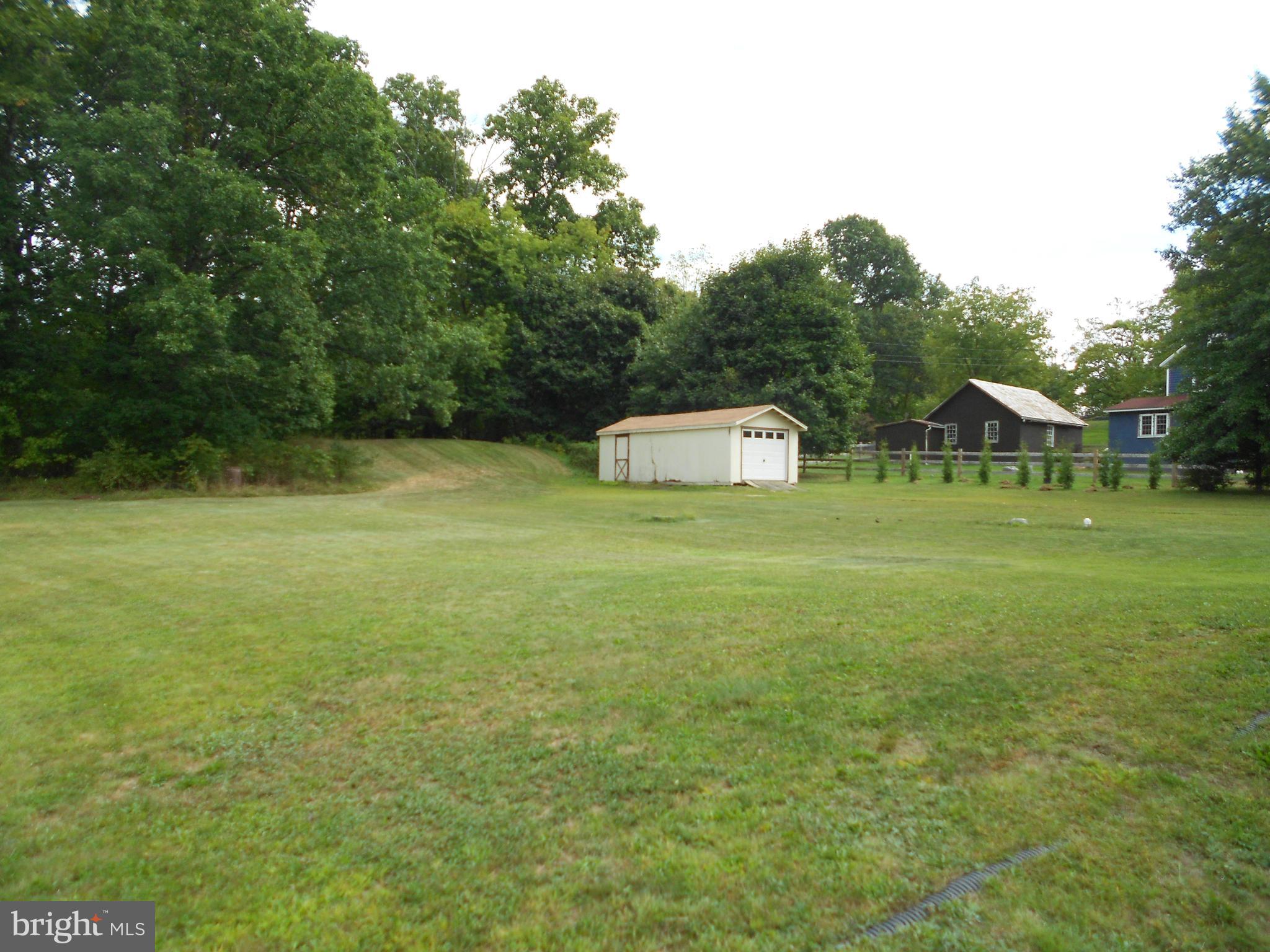 1760 Lower Rocky Dale Rd