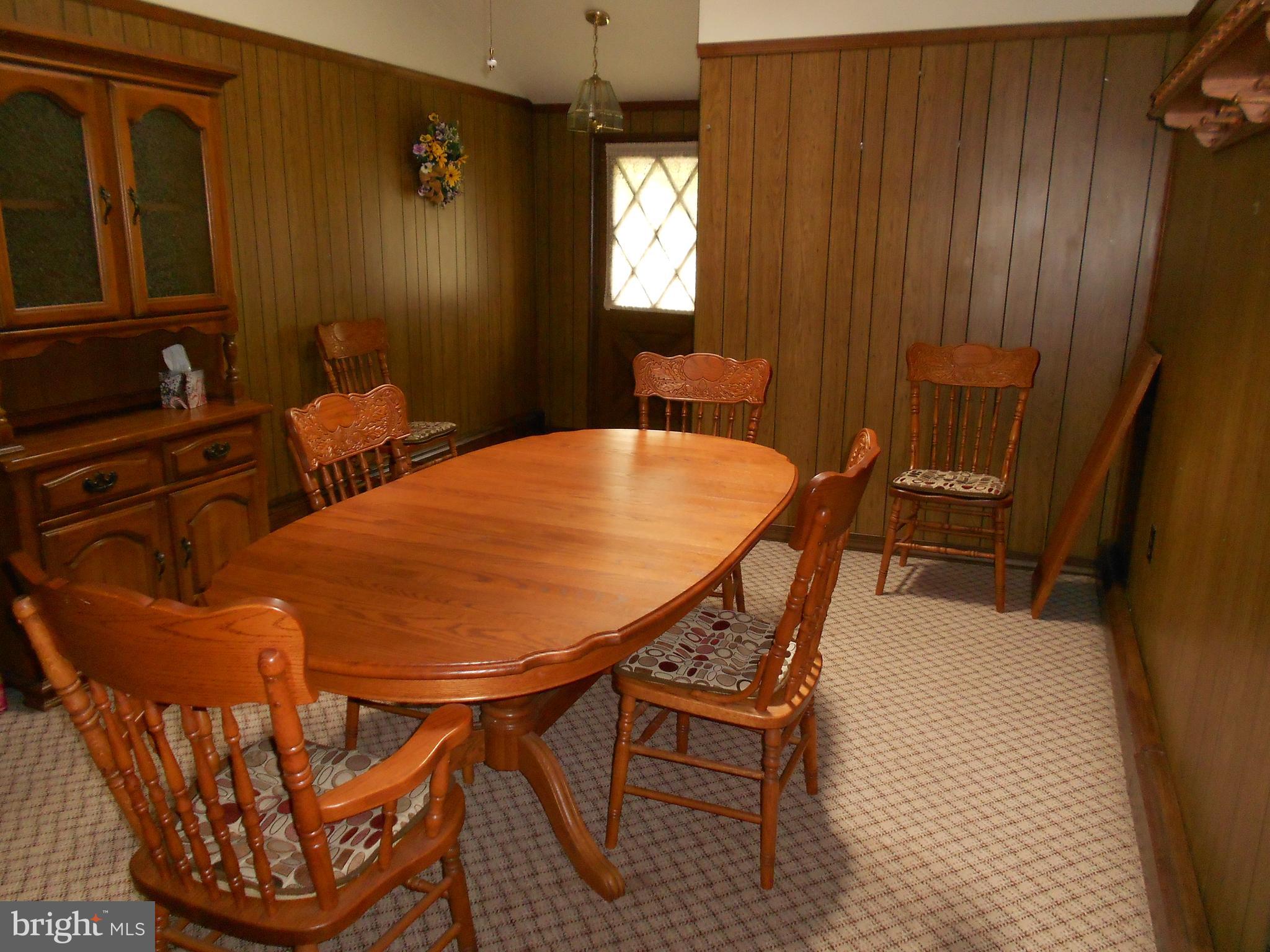 1760 Lower Rocky Dale Rd