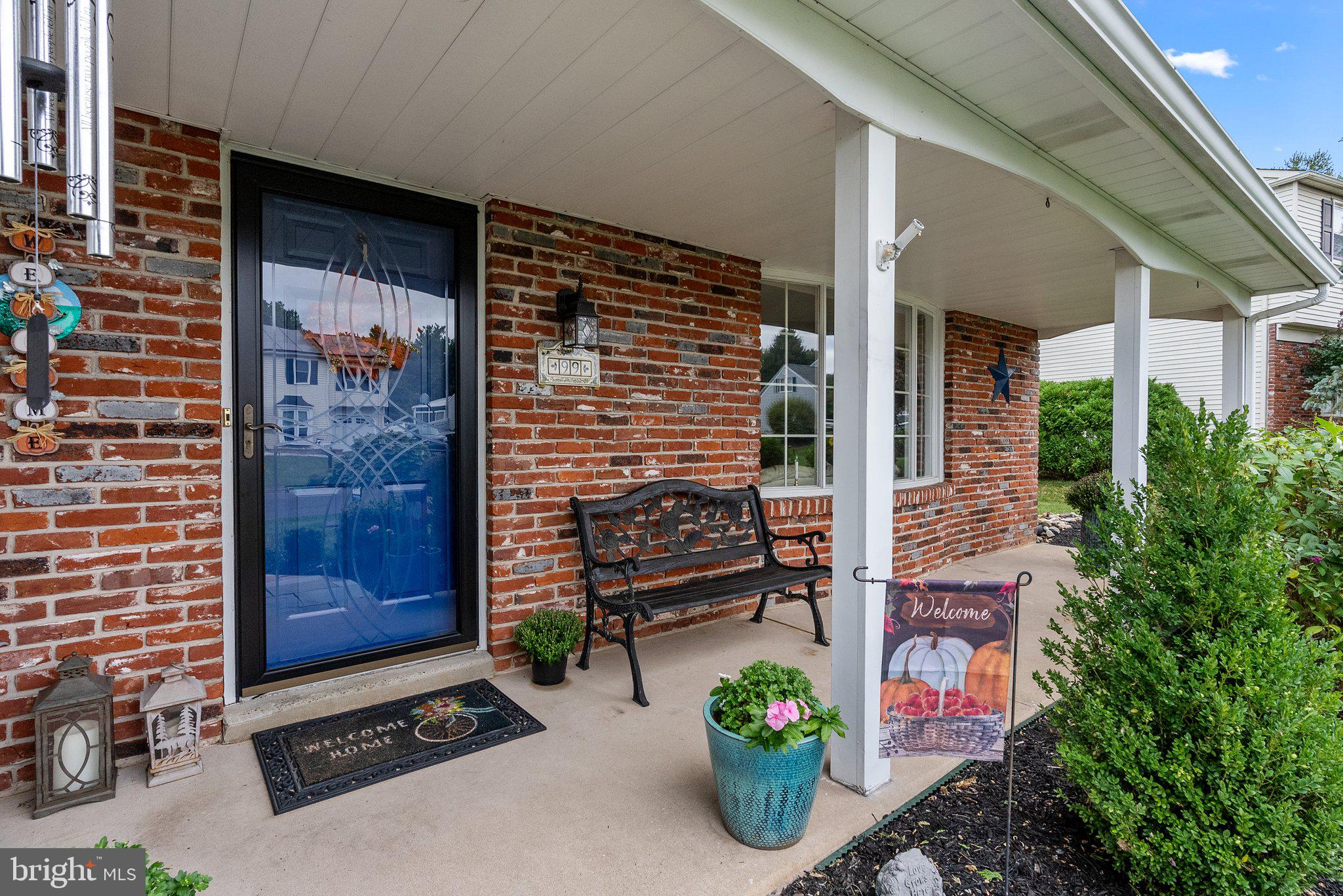 99 Grant Dr