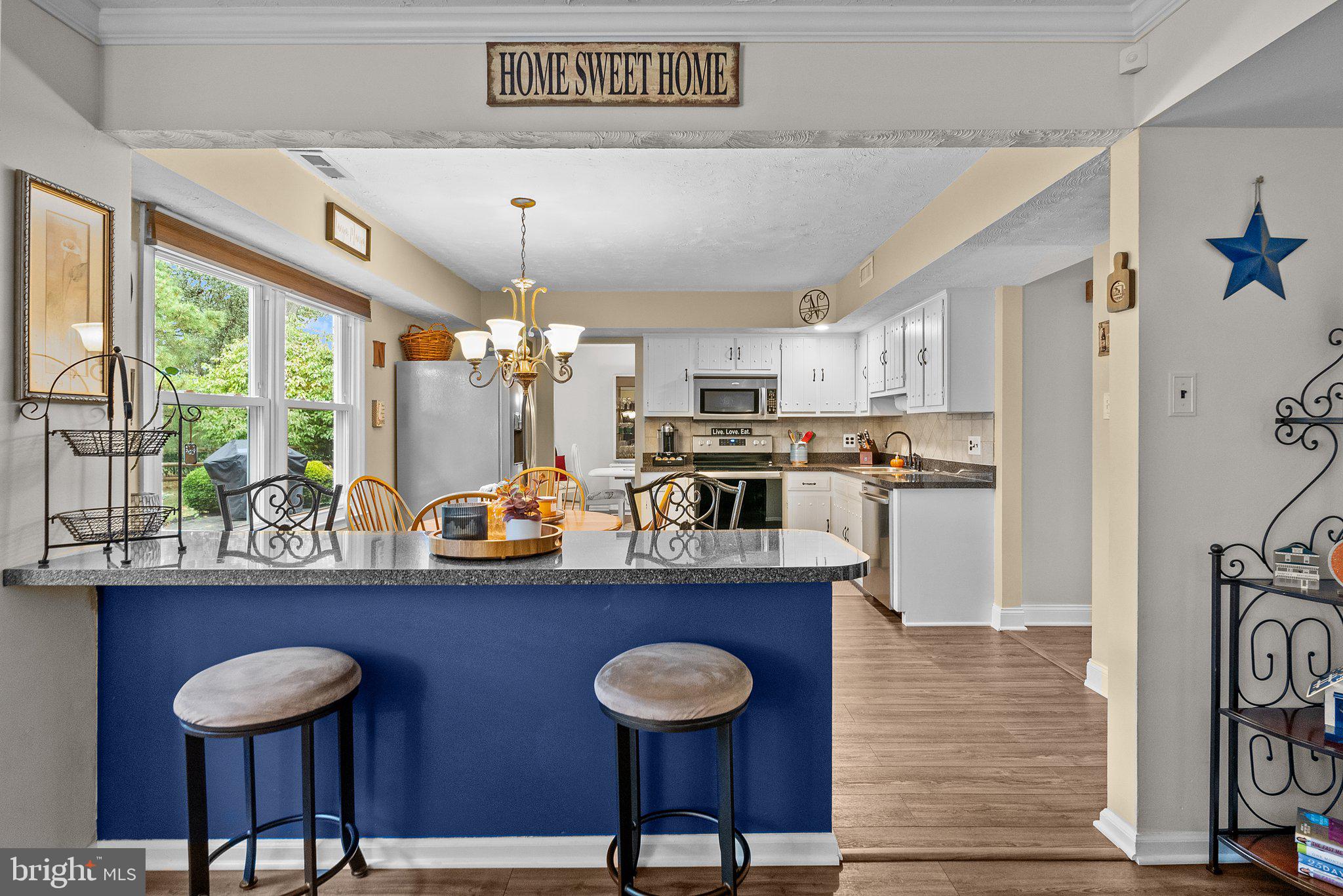 99 Grant Dr