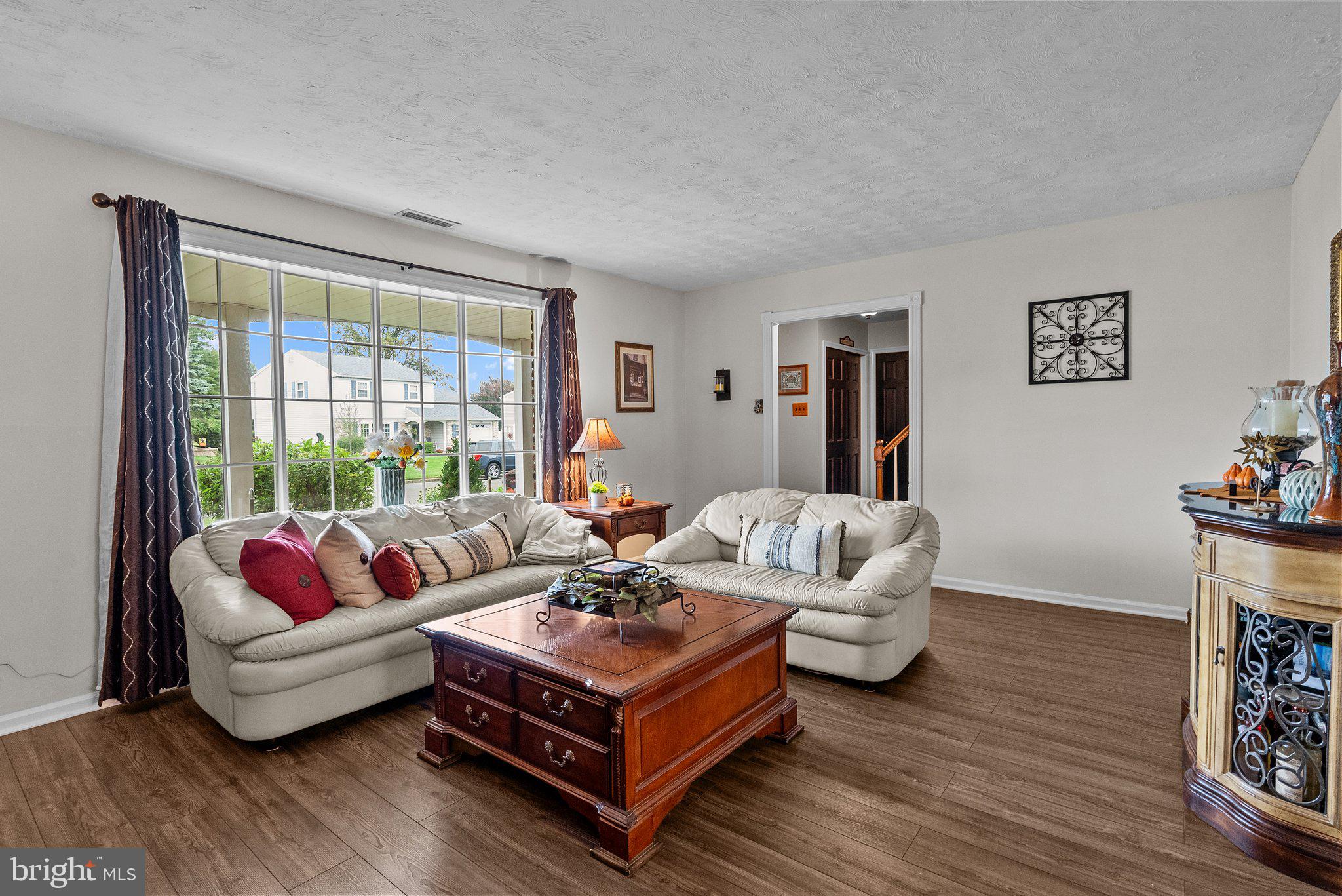 99 Grant Dr