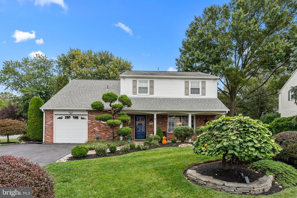 99 Grant Dr