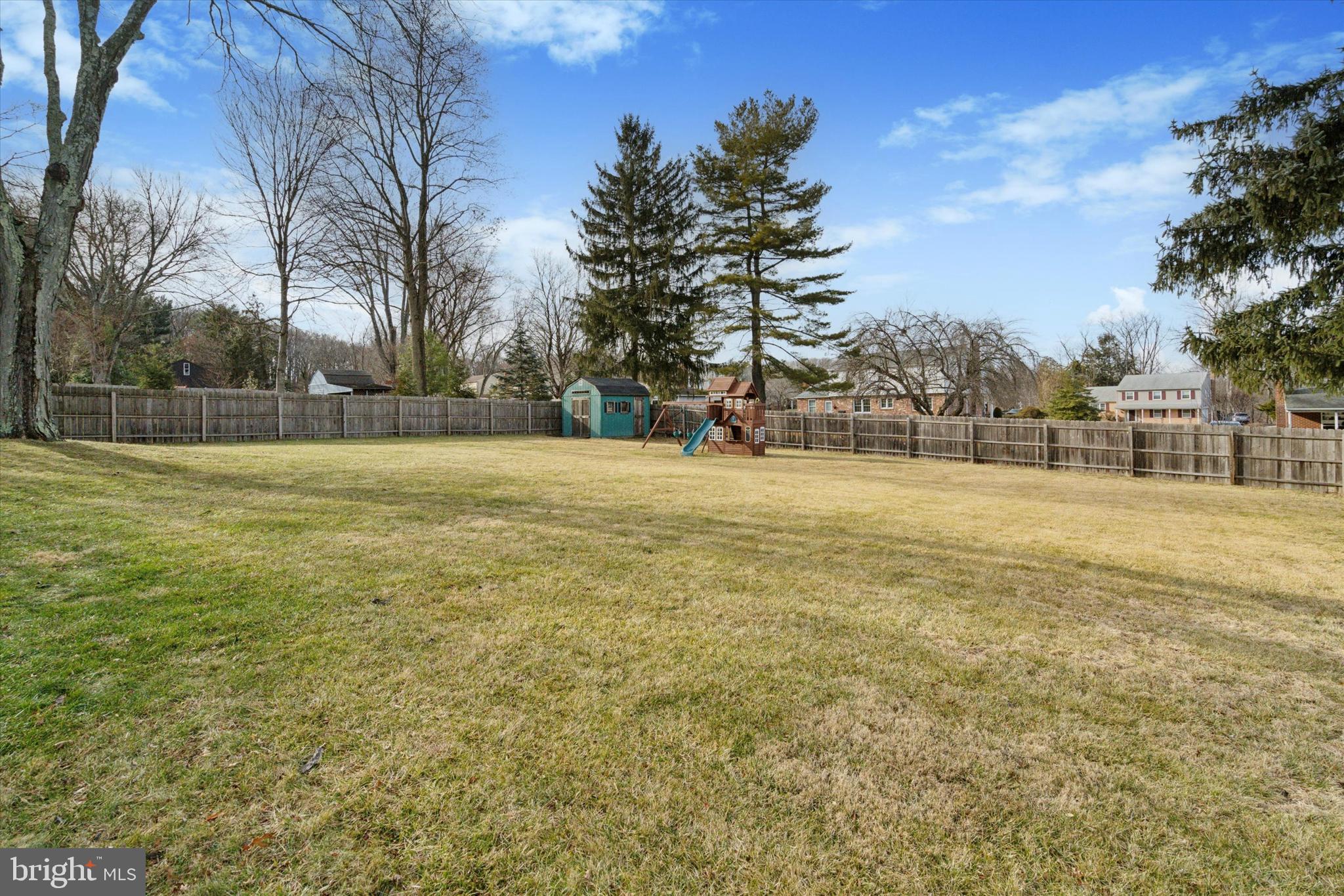 63 Woodstock Dr