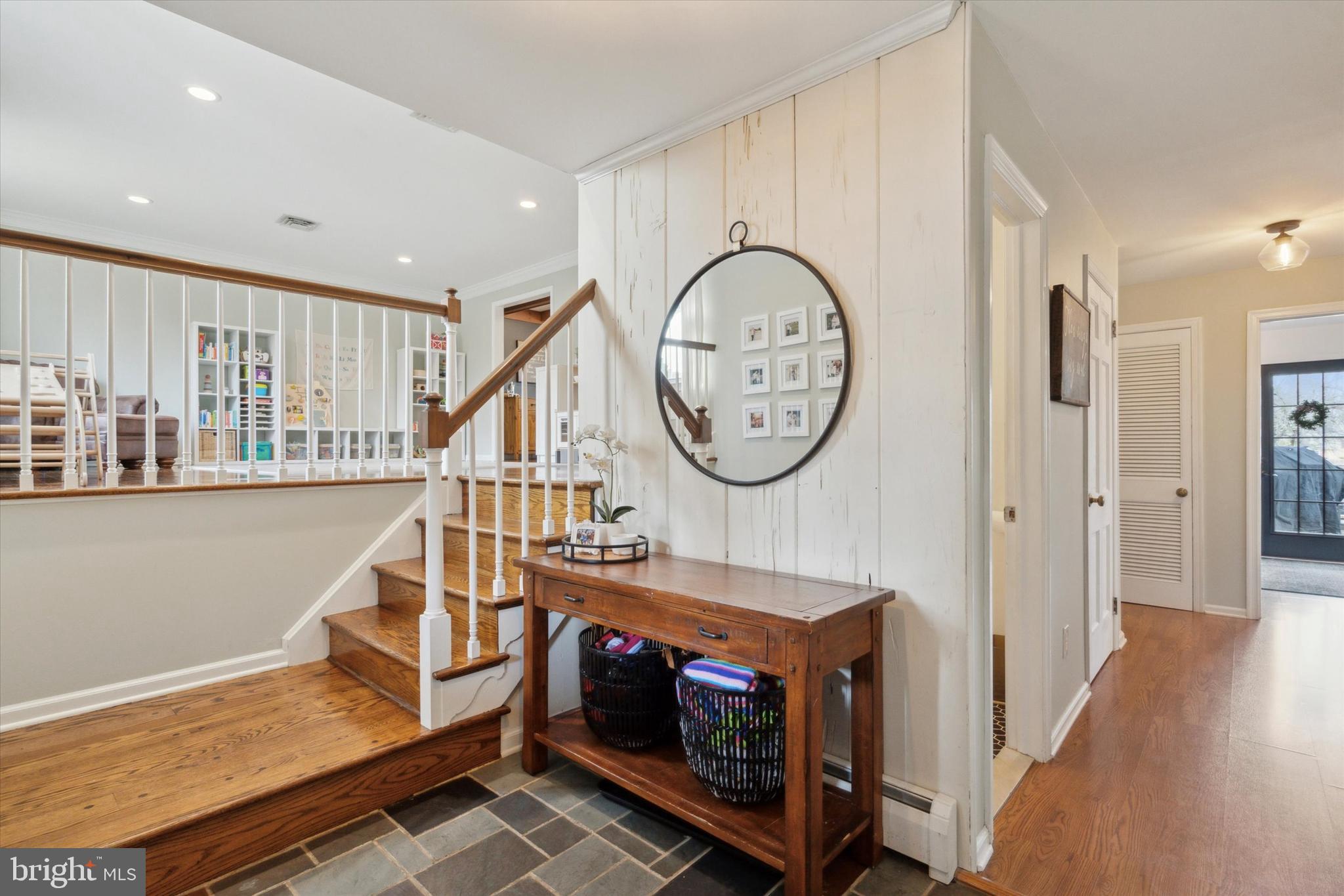 63 Woodstock Dr