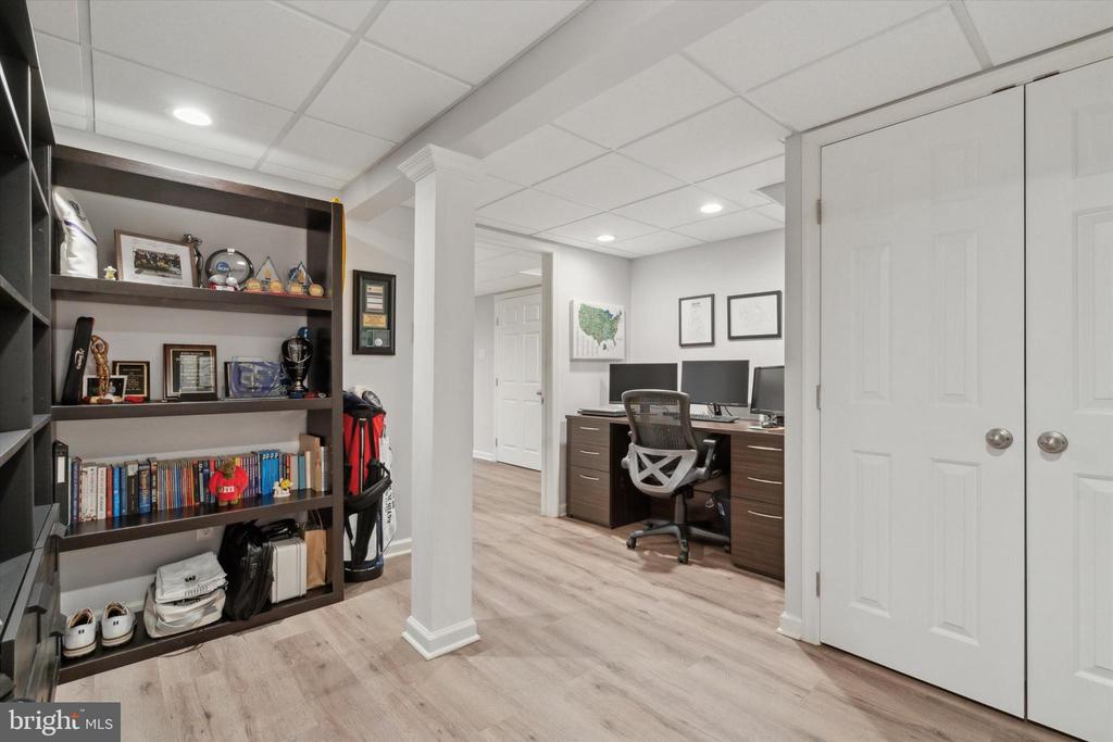 63 Woodstock Dr