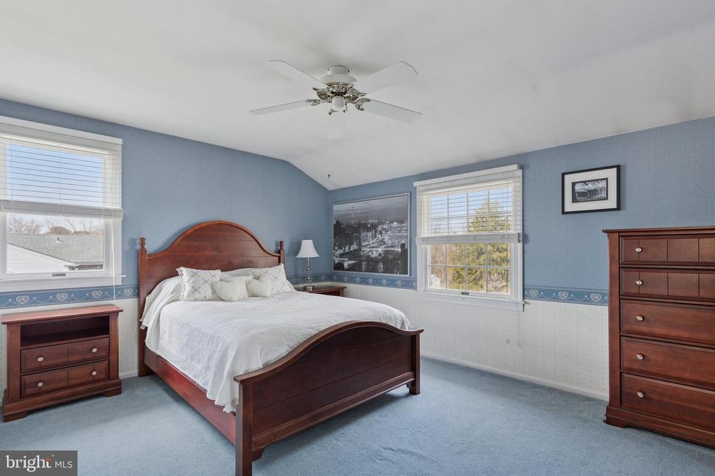 152 Buttonwood
