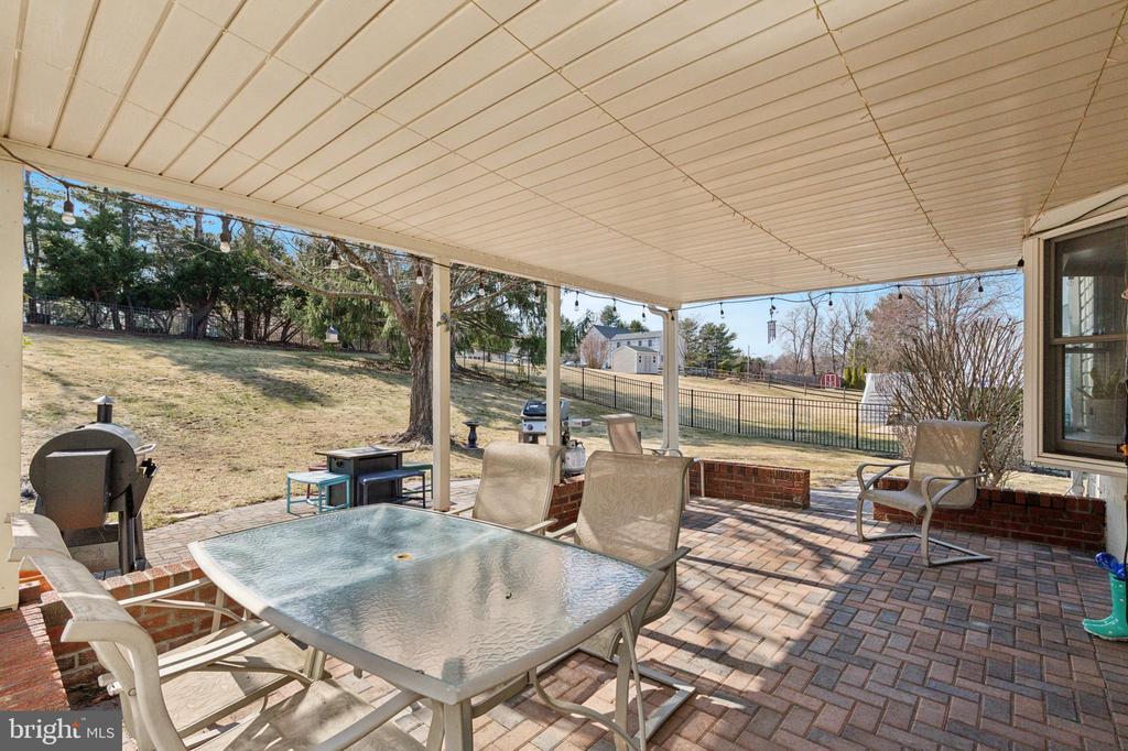 152 Buttonwood