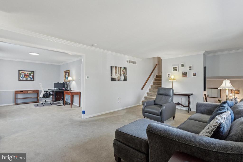 152 Buttonwood