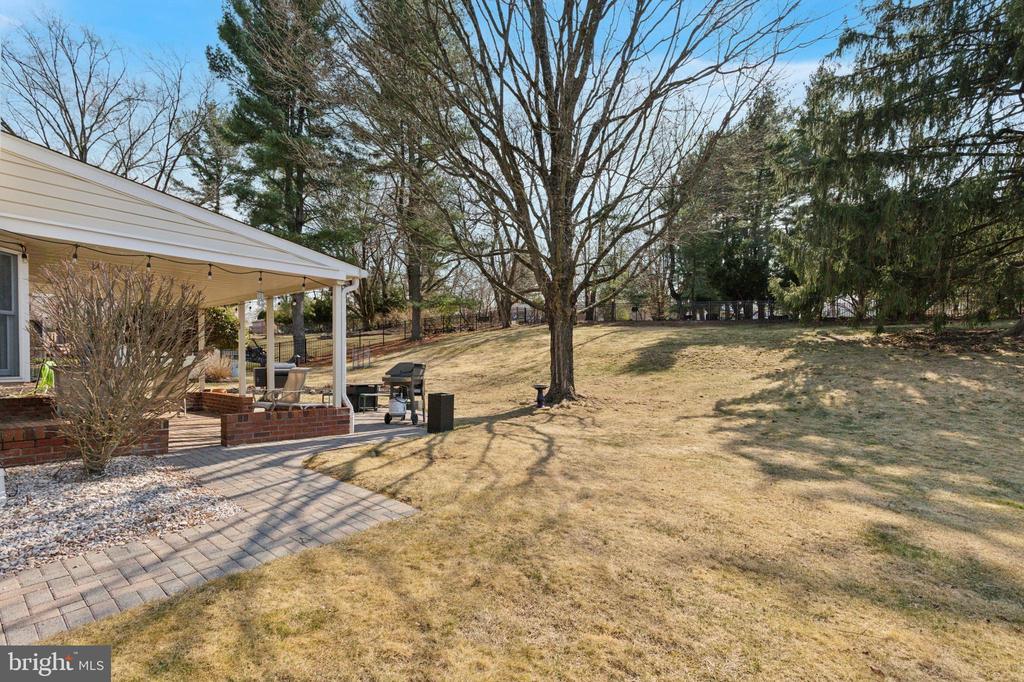152 Buttonwood
