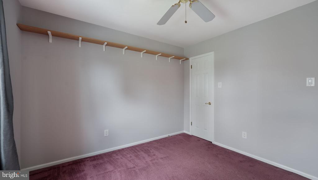 83 Baylis Rd