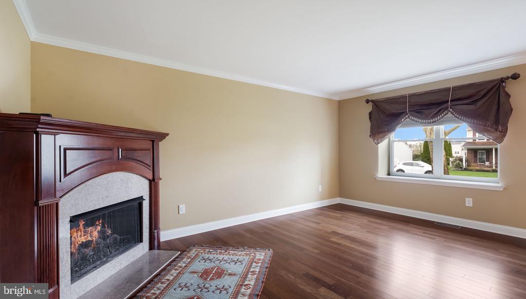 83 Baylis Rd