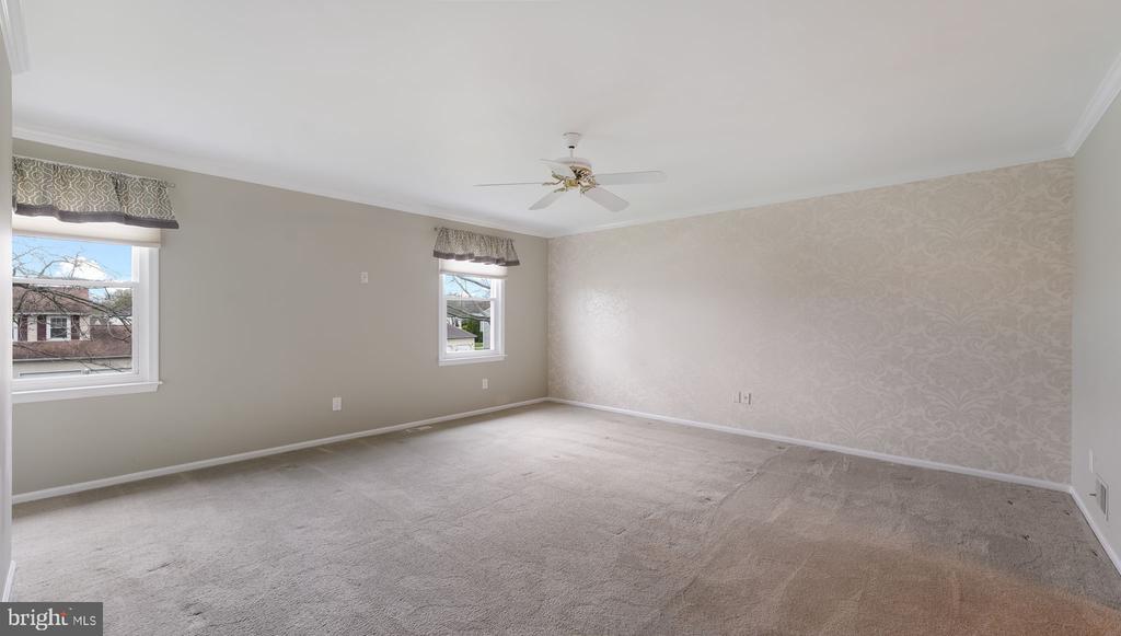 83 Baylis Rd