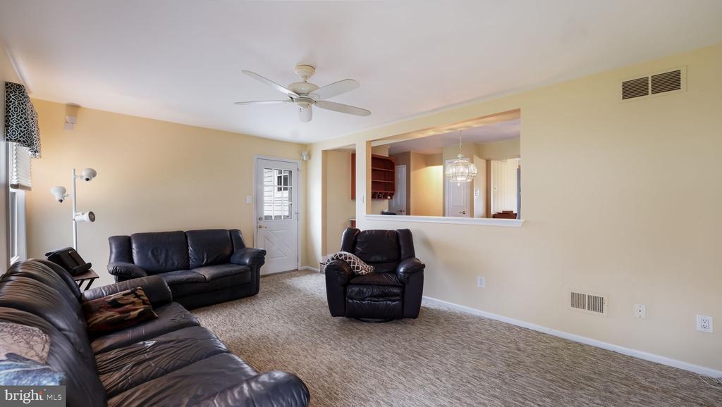 83 Baylis Rd