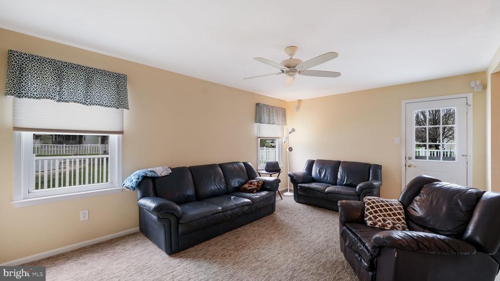 83 Baylis Rd