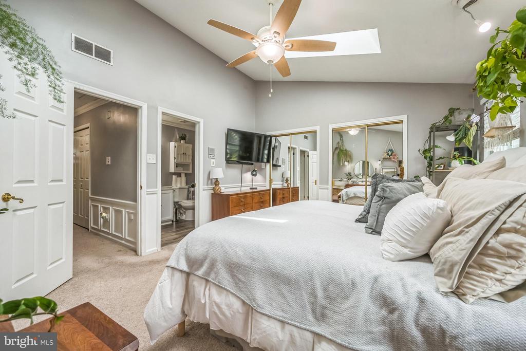 83 Fair Oaks Ct