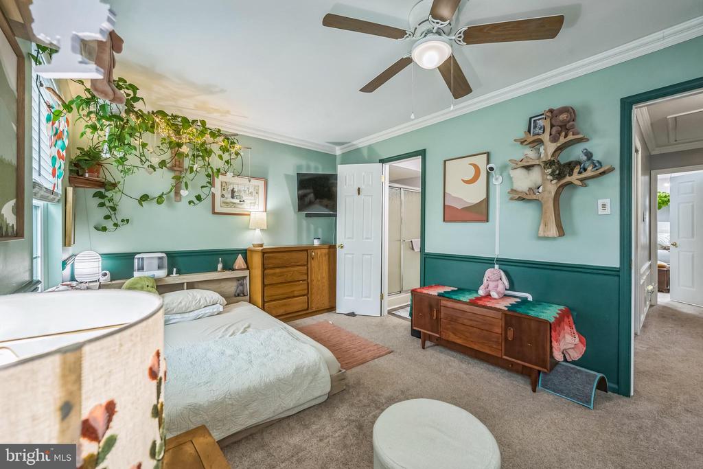 83 Fair Oaks Ct