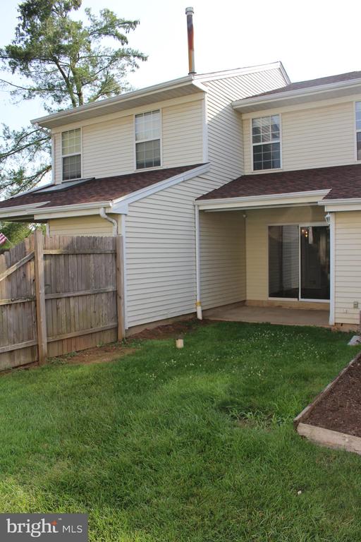 175 LEEDOM WAY