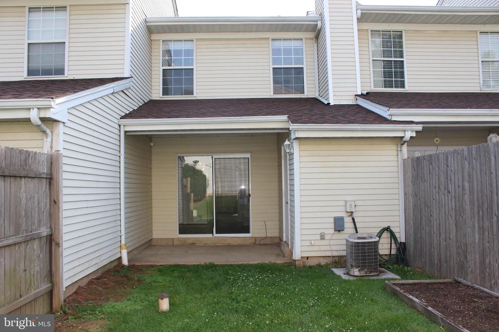 175 LEEDOM WAY