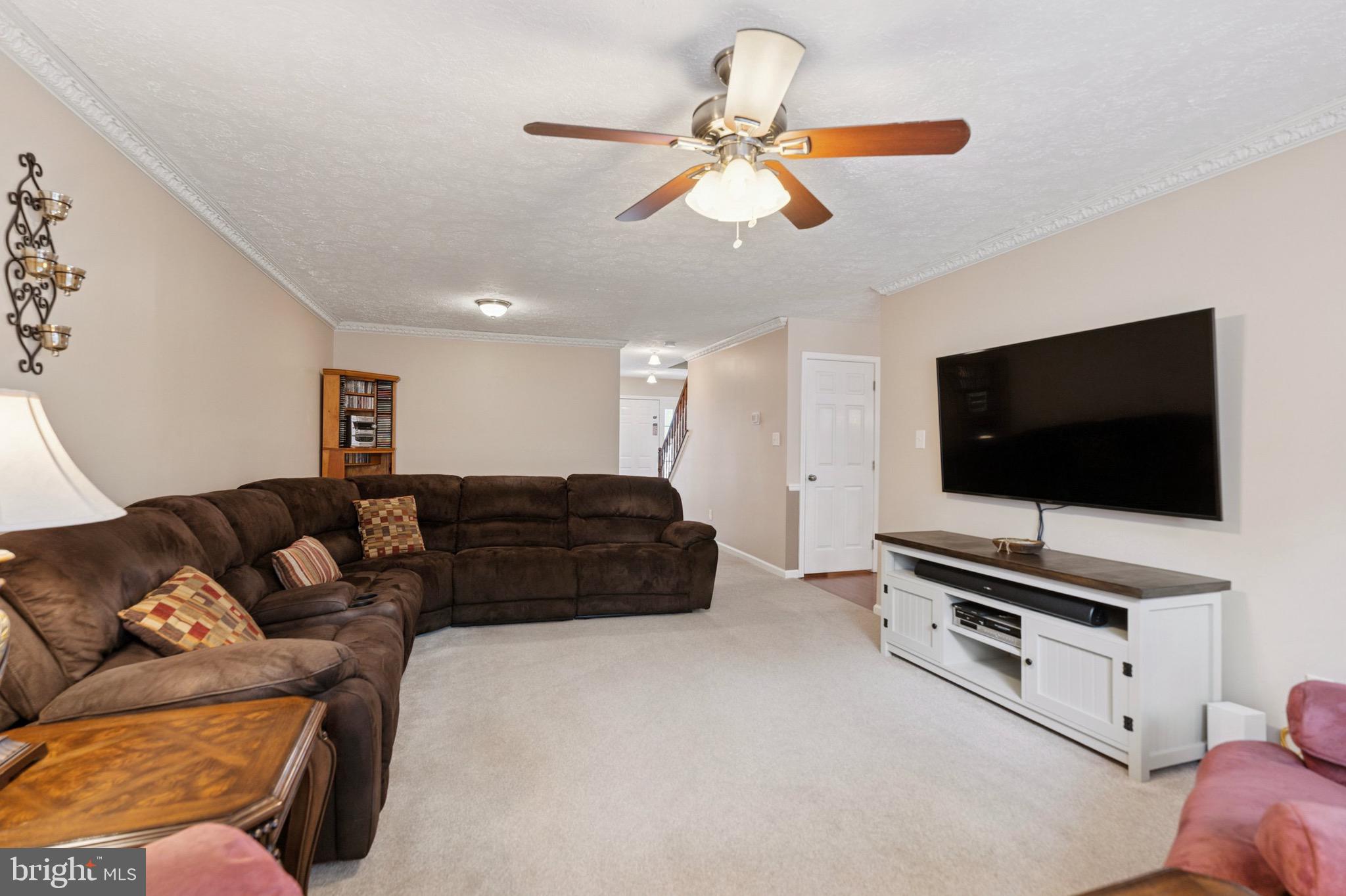 2251 Orchard Hill Cir