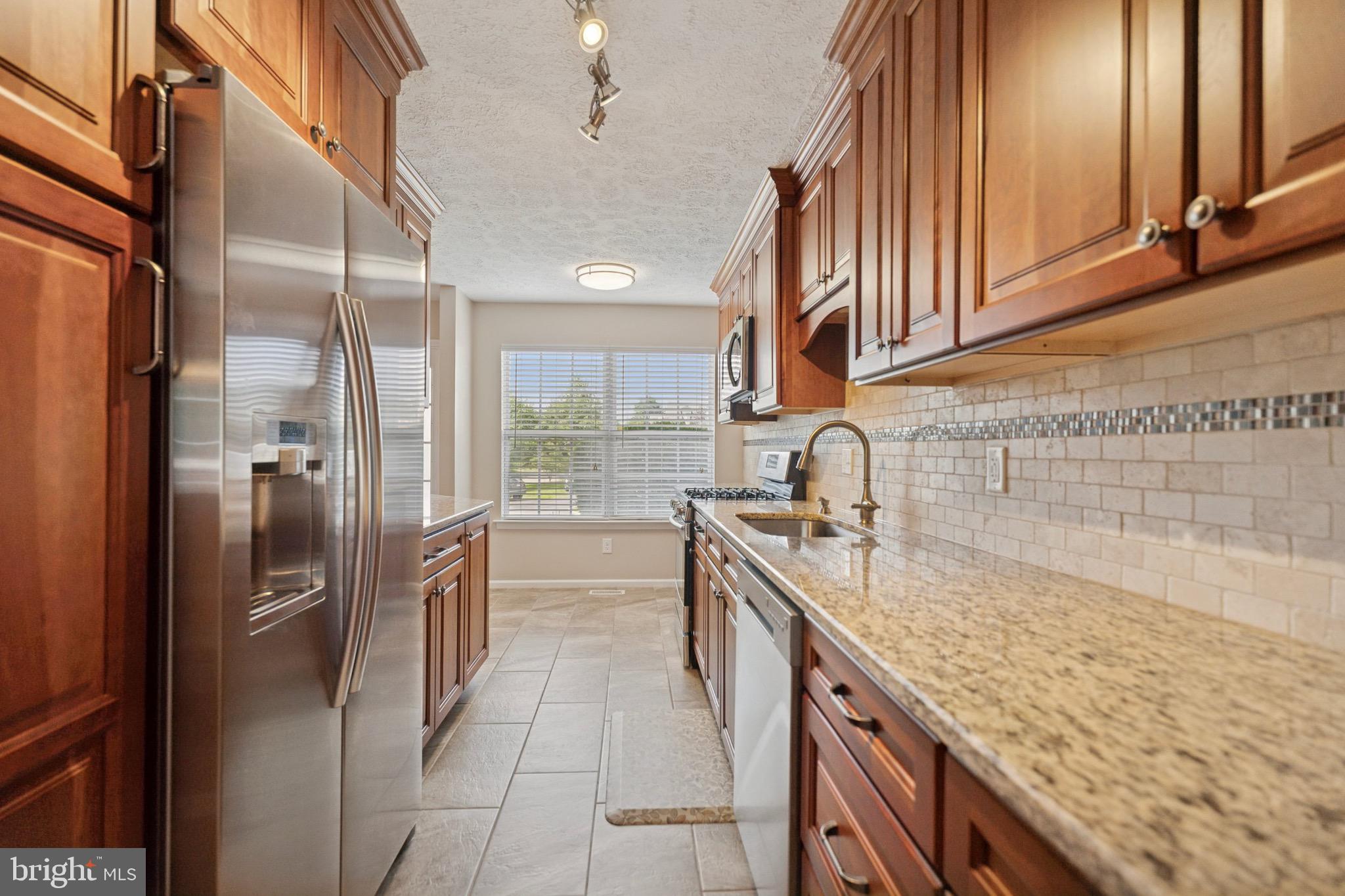 2251 Orchard Hill Cir