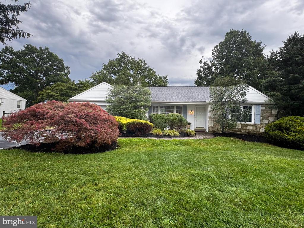 99 HILLTOP DRIVE