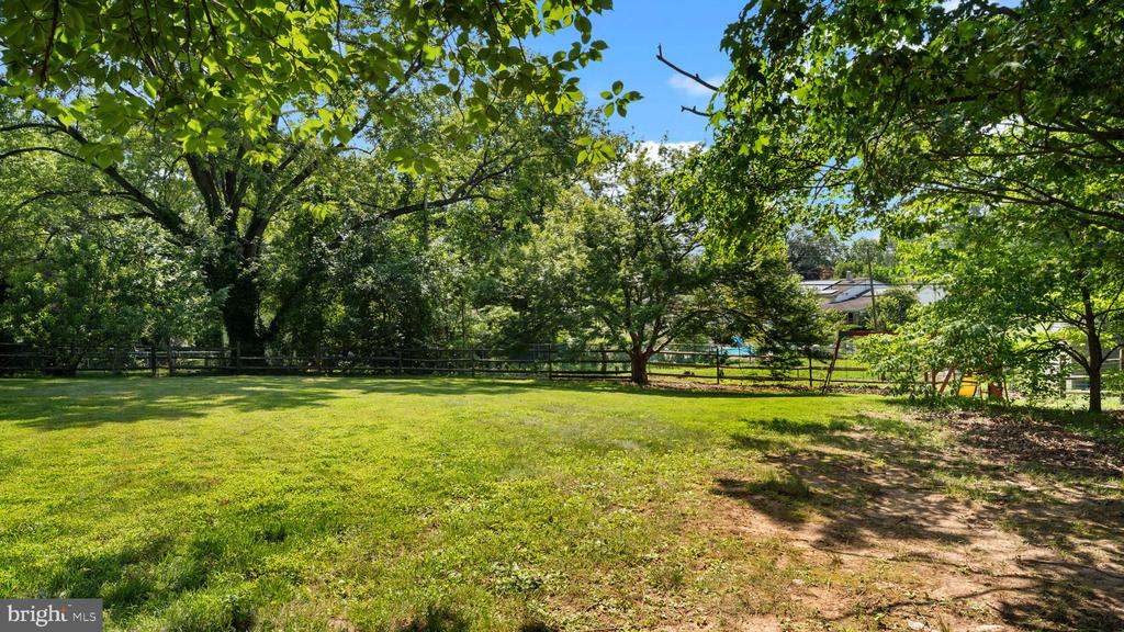 99 HILLTOP DRIVE