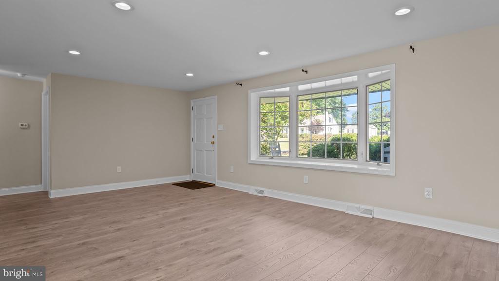 99 HILLTOP DRIVE