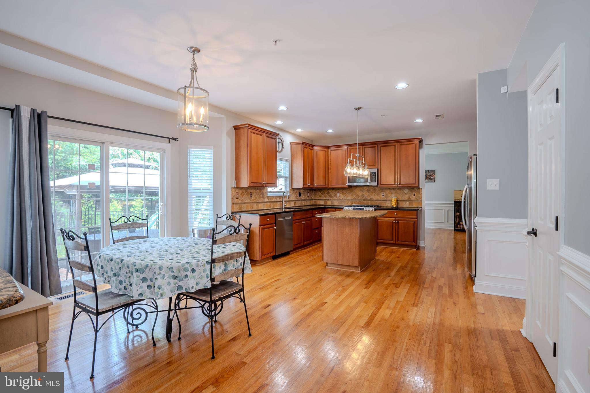 3937 TRAILS WAY WEST