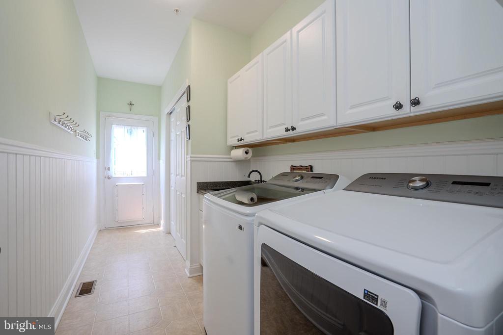 3937 TRAILS WAY WEST