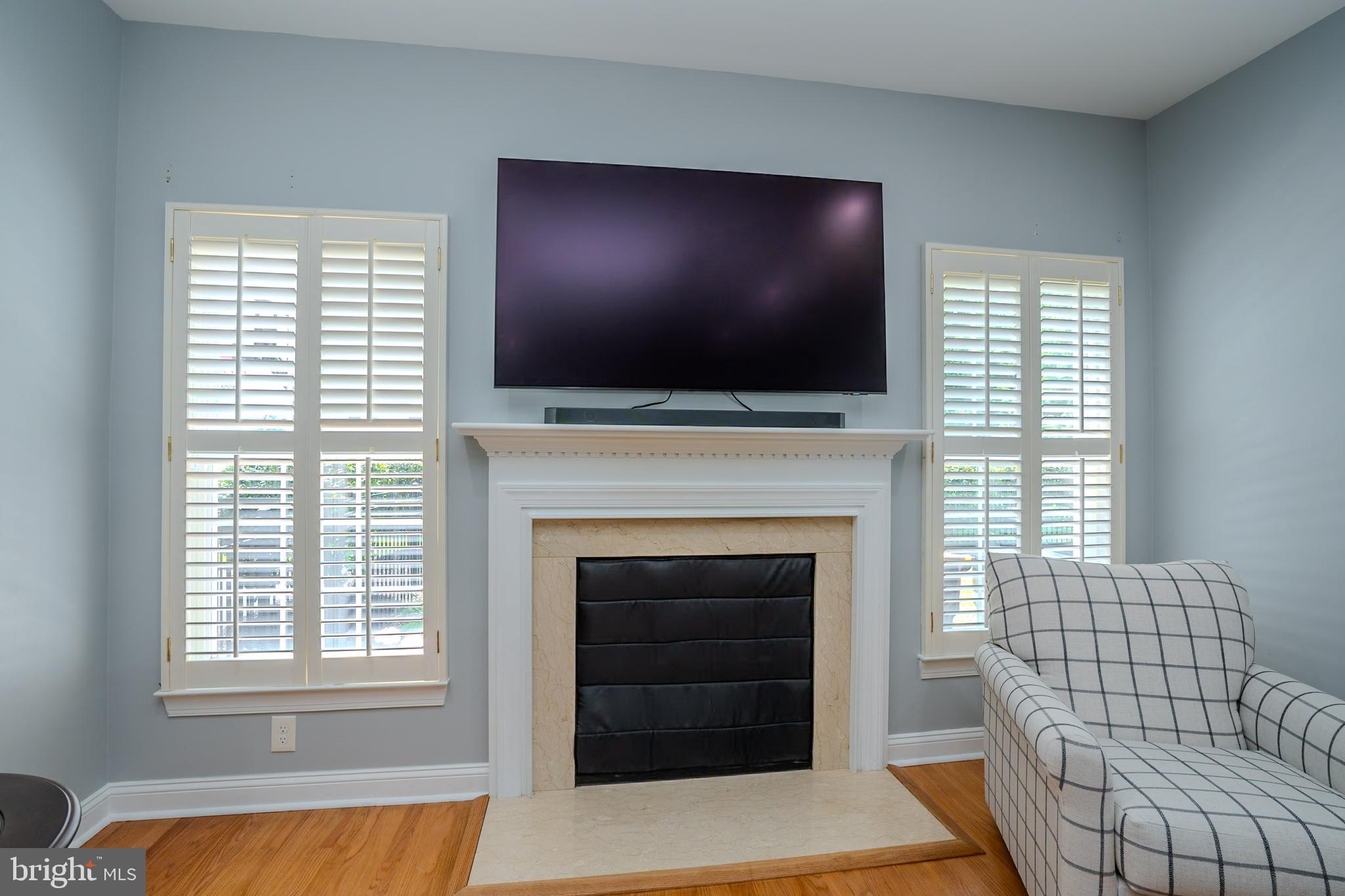 3937 TRAILS WAY WEST