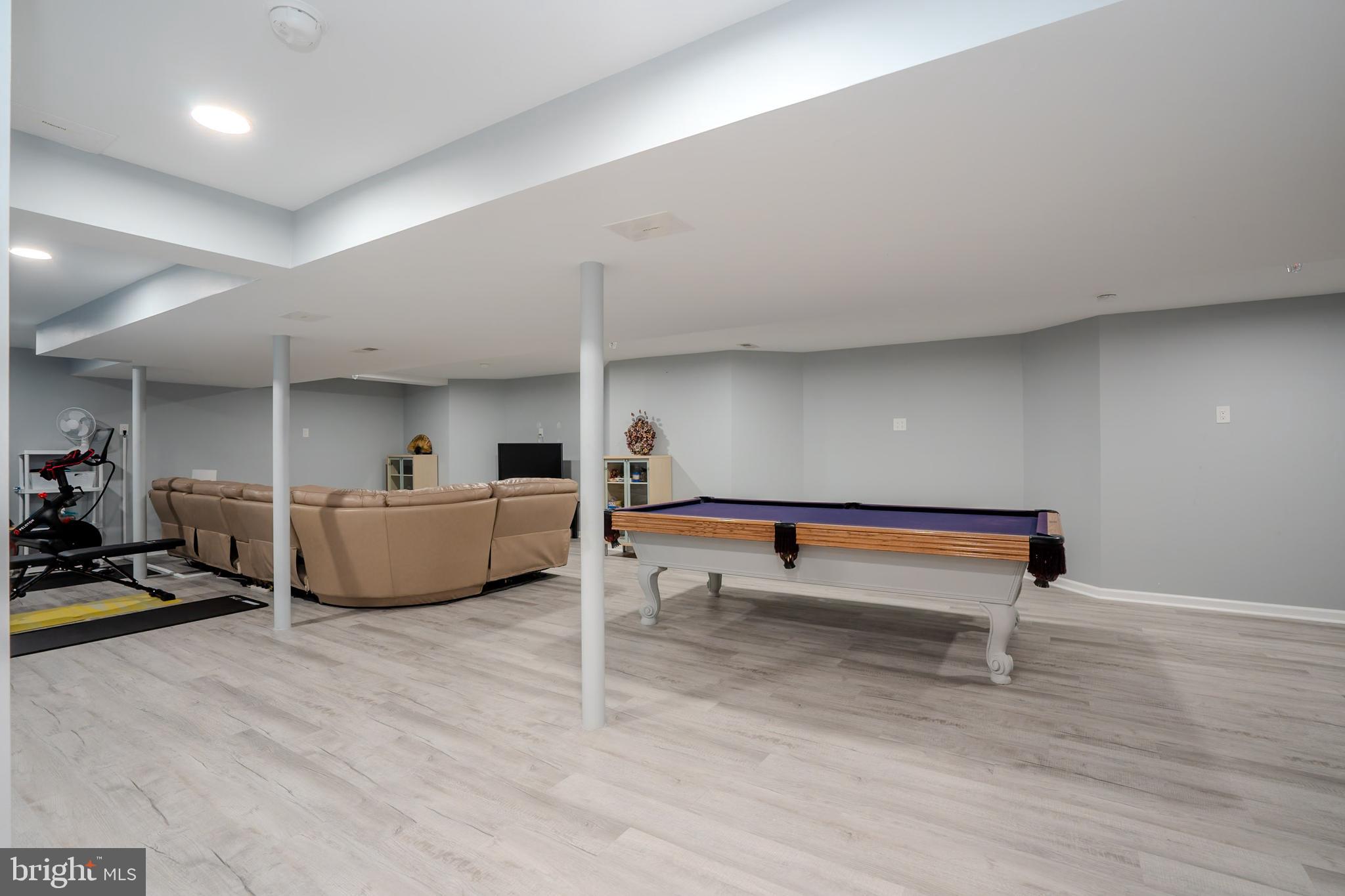 3937 TRAILS WAY WEST
