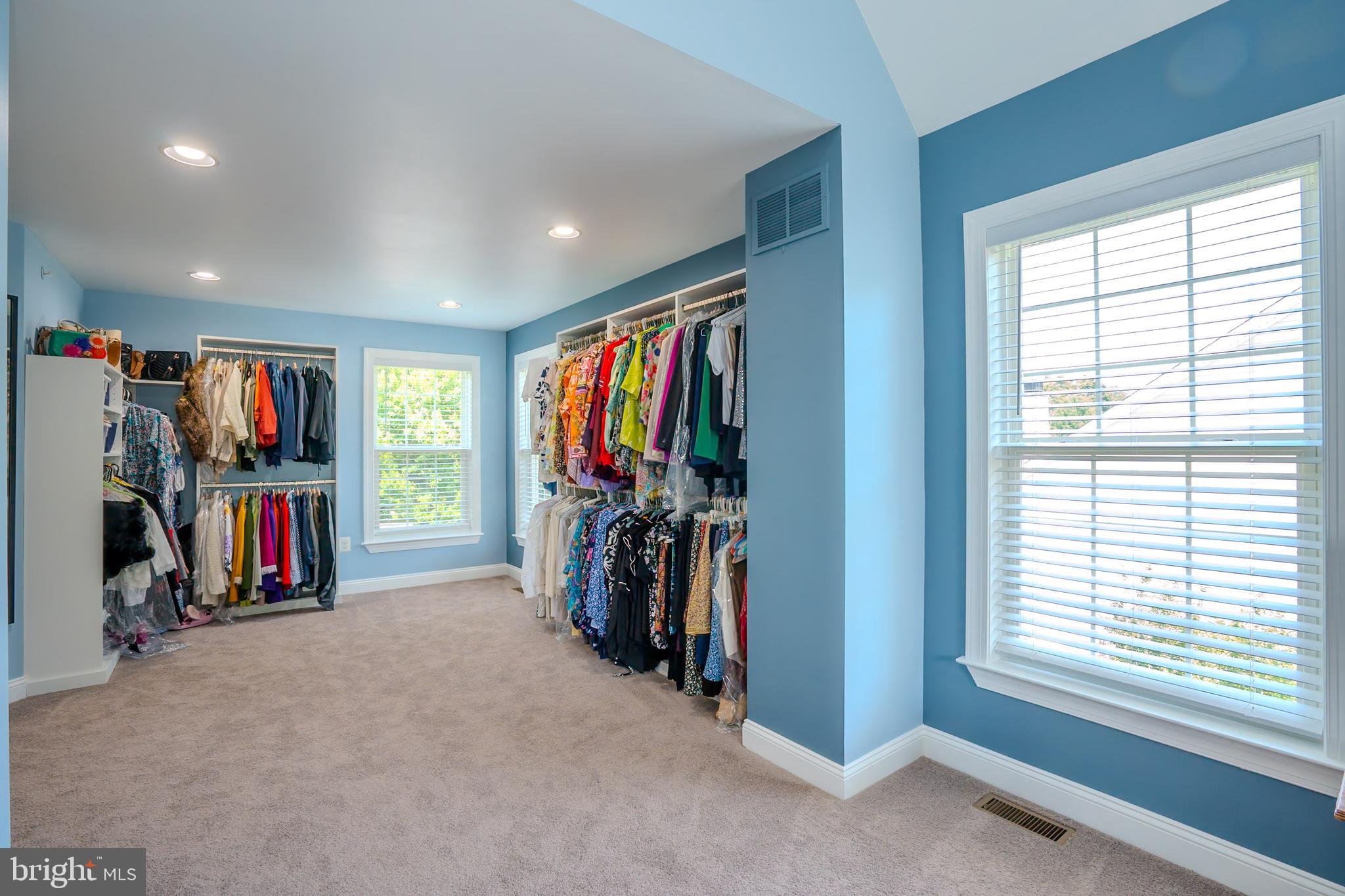3937 TRAILS WAY WEST