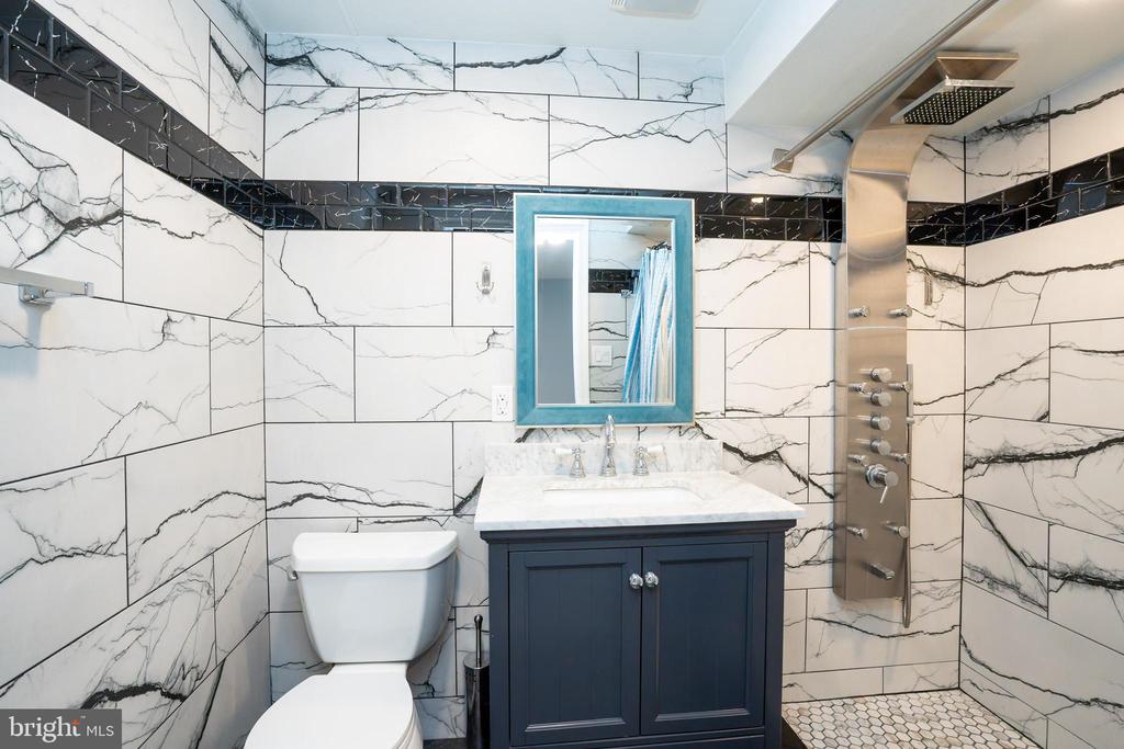 3937 TRAILS WAY WEST