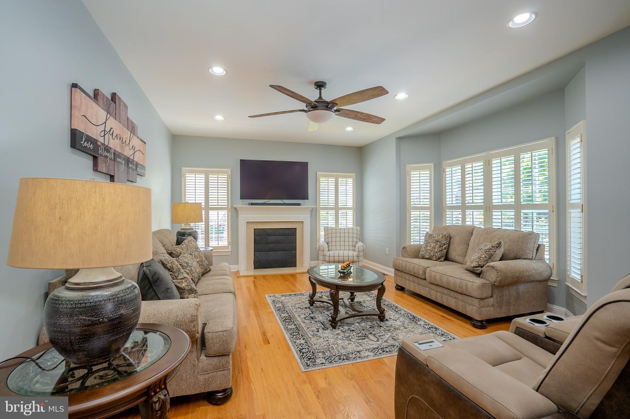 3937 TRAILS WAY WEST
