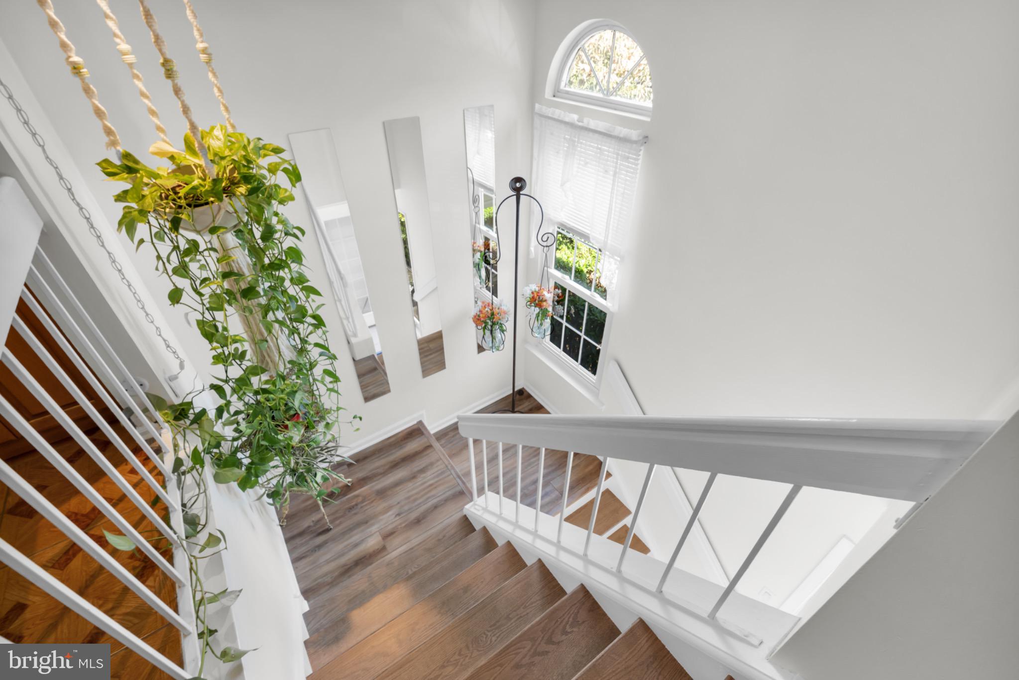 24010 BEACON HILL DRIVE