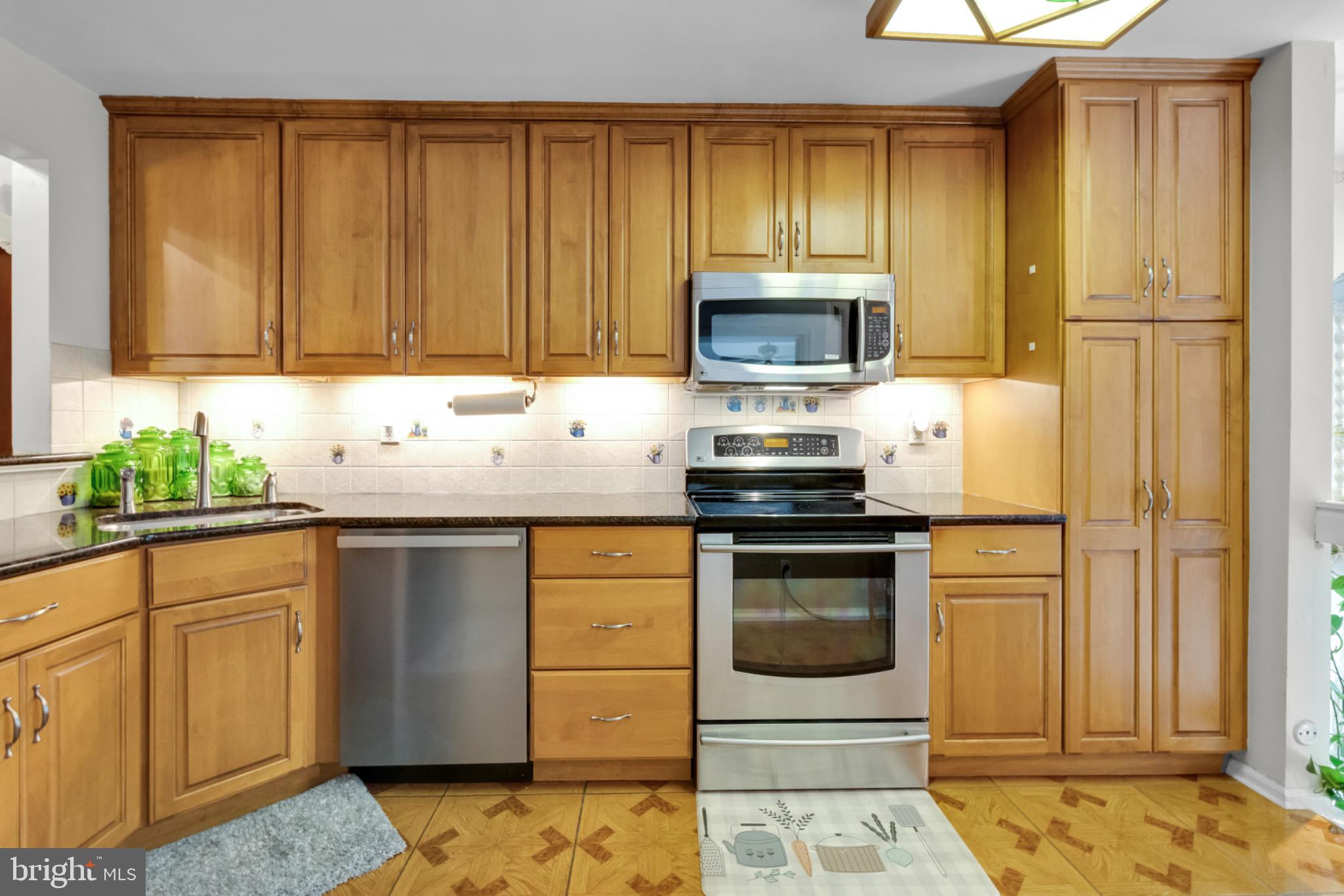 24010 BEACON HILL DRIVE