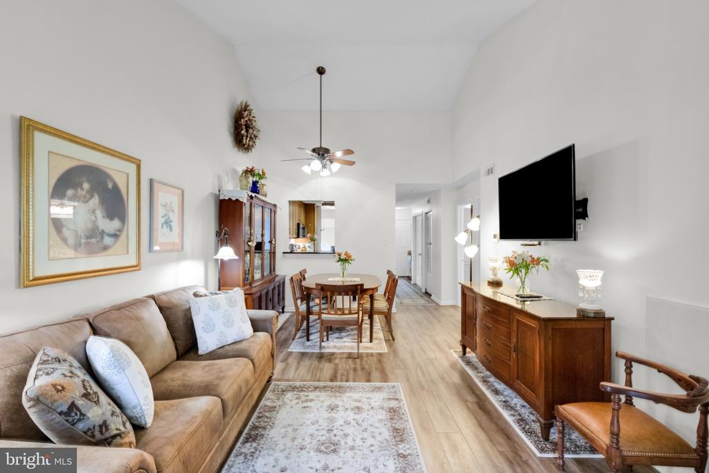 24010 BEACON HILL DRIVE
