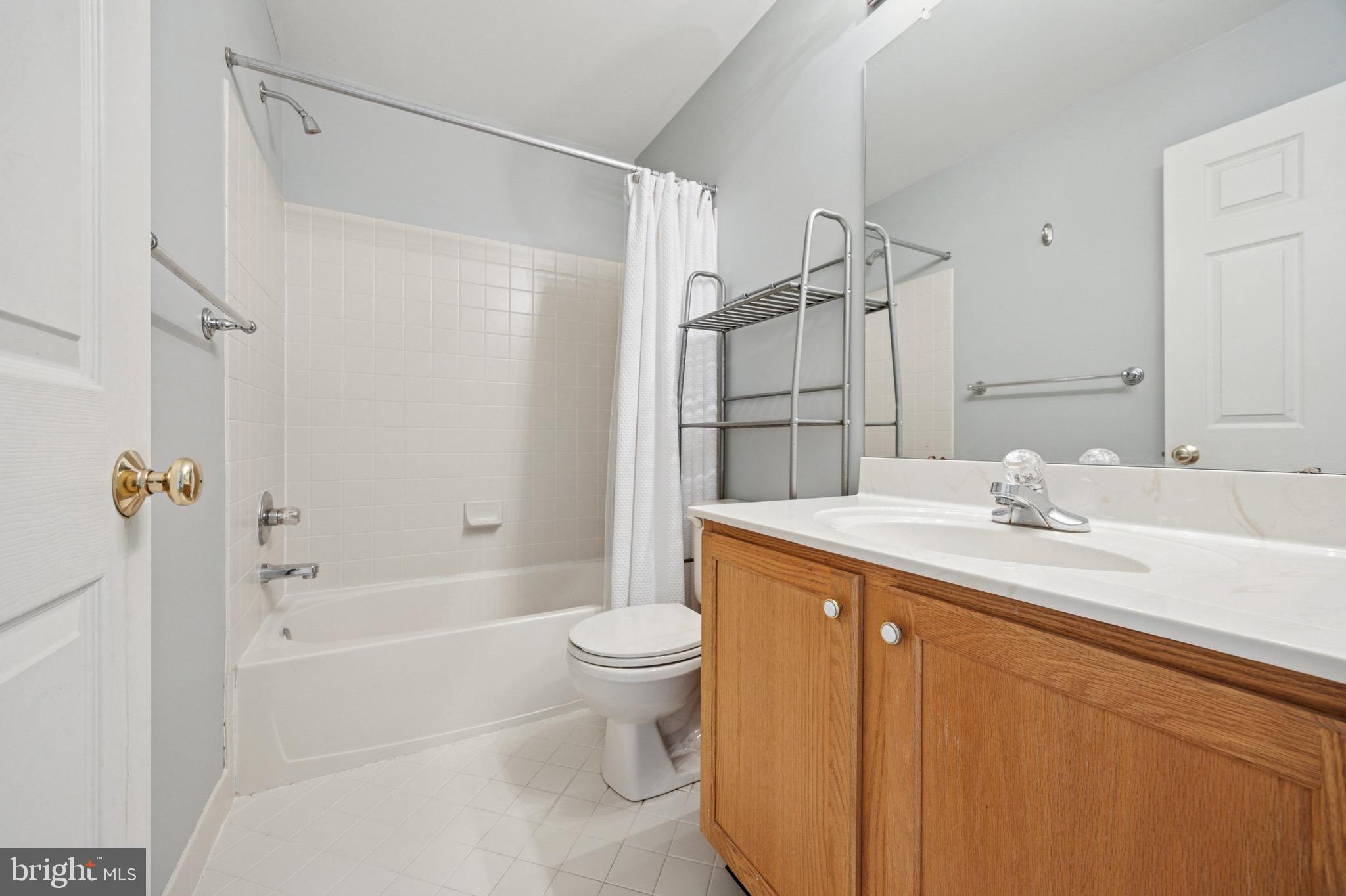 108 EAGLE COURT 105