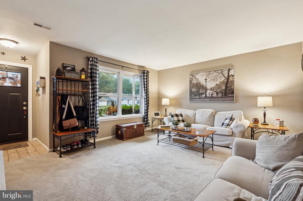 4525 WINDING BROOK DRIVE