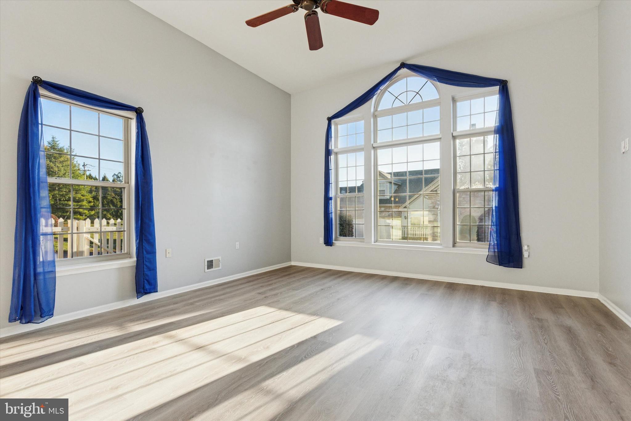 64 LEGACY OAKS DRIVE