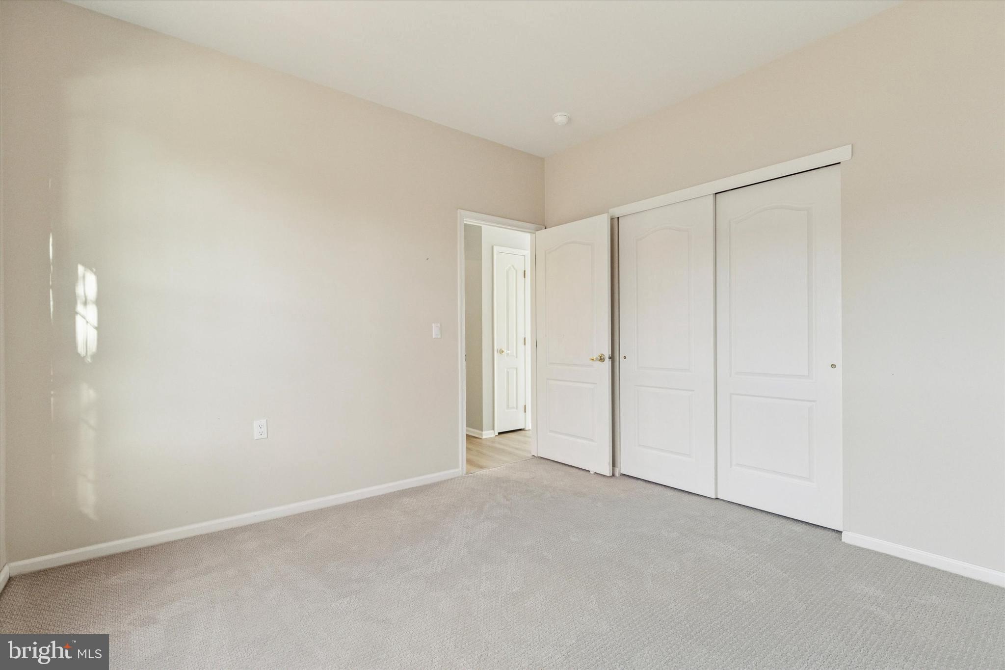 64 LEGACY OAKS DRIVE