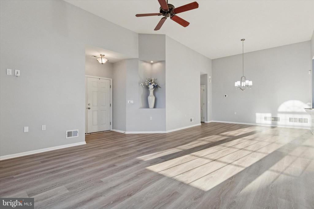 64 LEGACY OAKS DRIVE