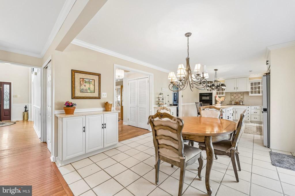 137 BRIARWOOD DRIVE