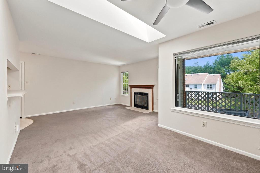 502 DIAMOND DRIVE