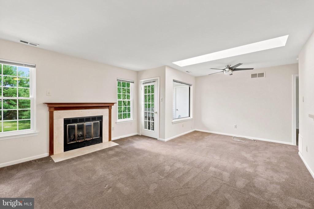 502 DIAMOND DRIVE
