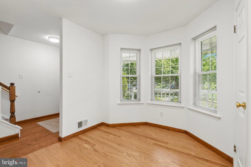 266 LEEDOM WAY