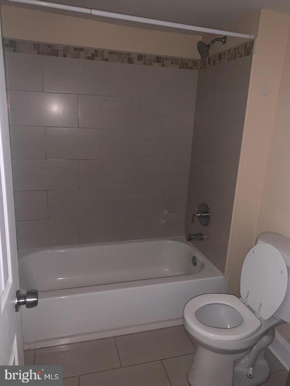 1106 BRISTOL PIKE Unit: A4