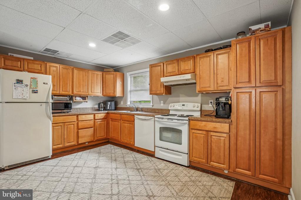 700 2ND STREET PIKE