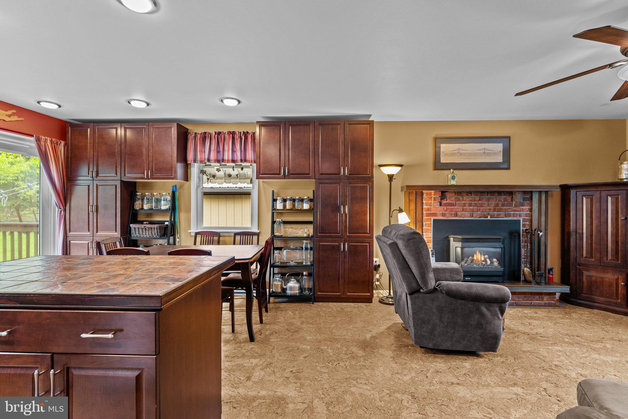 45 Quincy Ln