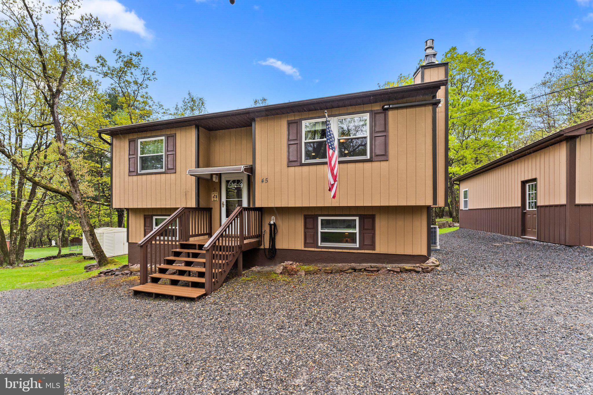 45 Quincy Ln